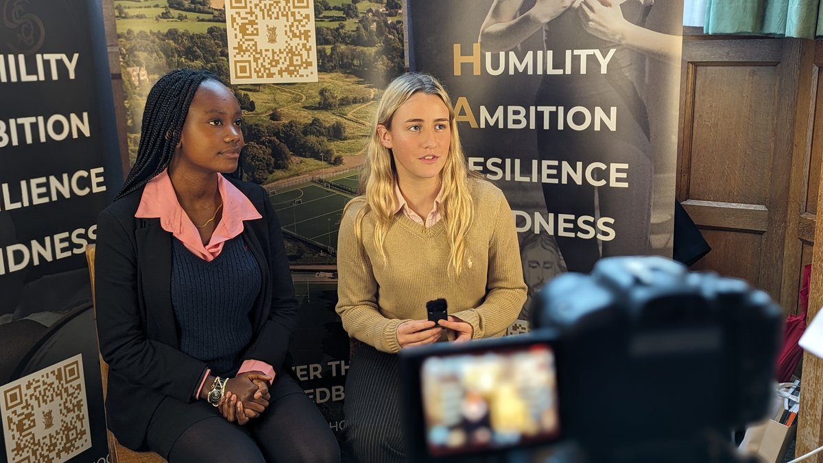 🤎 A wonderful opportunity for our Year 11 &amp; 12 pupils today who all attended our Pathways Fair

🗣️ Speaking to Universities and employers about their exciting opportunities after Sedbergh

🎬 Look out for interviews soon...