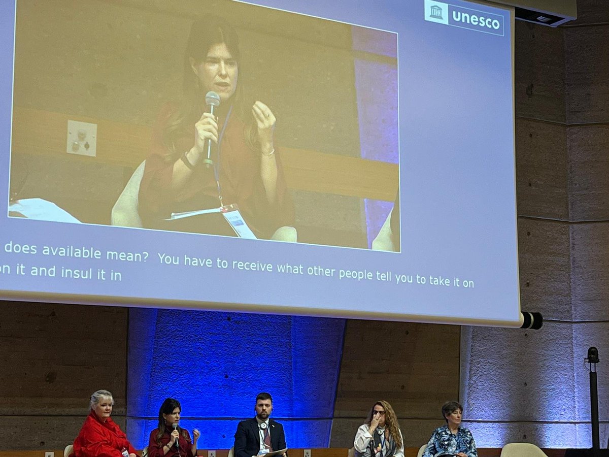 educacion_mec's tweet photo. 📰 Una delegación en representación de Uruguay está en la sede central de la UNESCO en París en el marco de la Celebración de los 30 años de la Declaración de Salamanca 🌎 y en el Foro Global de Escuelas Inclusivas, organizados por UNESCO e IFIP. https://t.co/HhTzs1hJ9s