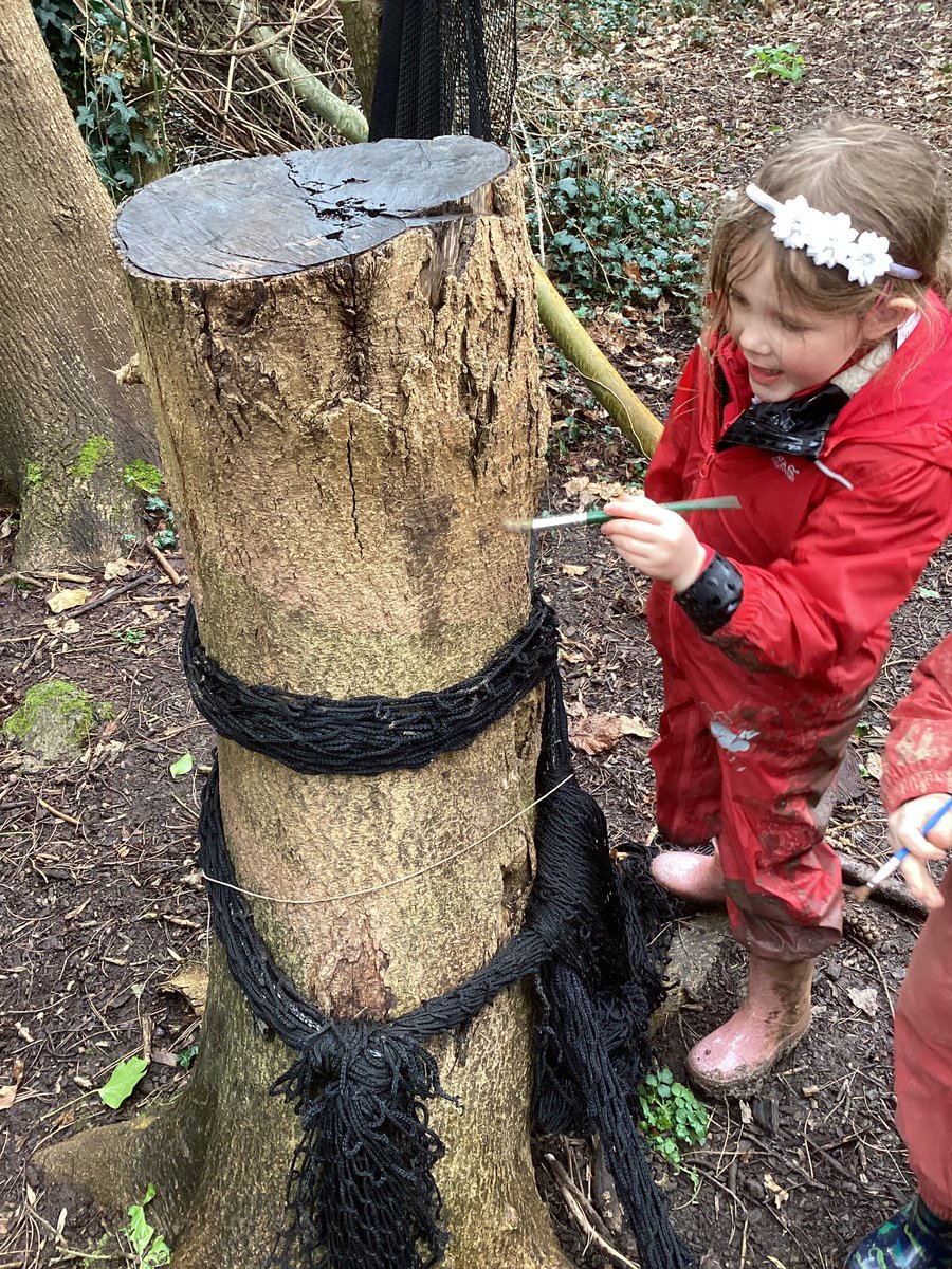 FVA_EYFS's tweet photo. Today in Forest School we had a go at mud painting https://t.co/ECcH1UG3B5