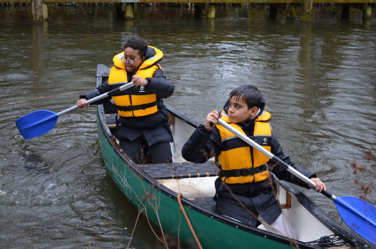 DormersWellsHS's tweet photo. From Monday to Wednesday, some students in Year 7 and 10 went on a 2 night residential trip to @RunwaysEndOC as a reward in their consistent participation in the Stepping Stones mentoring project. #ResidentialTrip #Reward #MentoringProgramme #Determination #Service https://t.co/v6dzxa8kVx