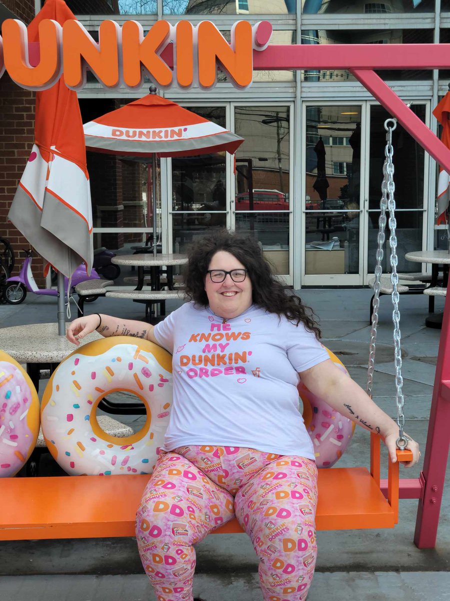 Fallenfirechild's tweet photo. What can I say, @dunkindonuts is my love language 😍 https://t.co/IuwJ06koz7