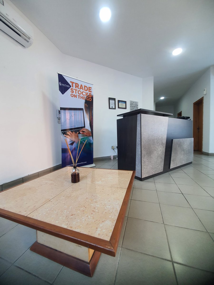 NetBOSSServices's tweet photo. 🌟 Elevate your brand with our professionally designed roll-up banners! Instant brand visibility, versatile marketing tool, and cost-effective solution for businesses. Contact @NetBOSSServices today! #RollUpBanner #BrandVisibility #Marketing #NetBOSSServices 🚀 https://t.co/l8l4y8WU8F