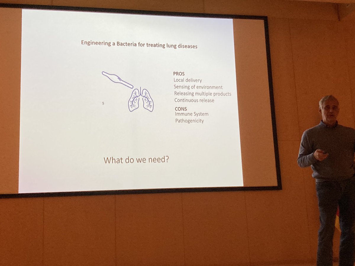 IsmaelMingarro's tweet photo. Inspiring talk from #LuisSerrano @CRGenomica at the @CIPFciencia
Nice to see the work from former #BioquimCCbiomed @BiologiquesUV students on the screen https://t.co/LGHToLNeQa