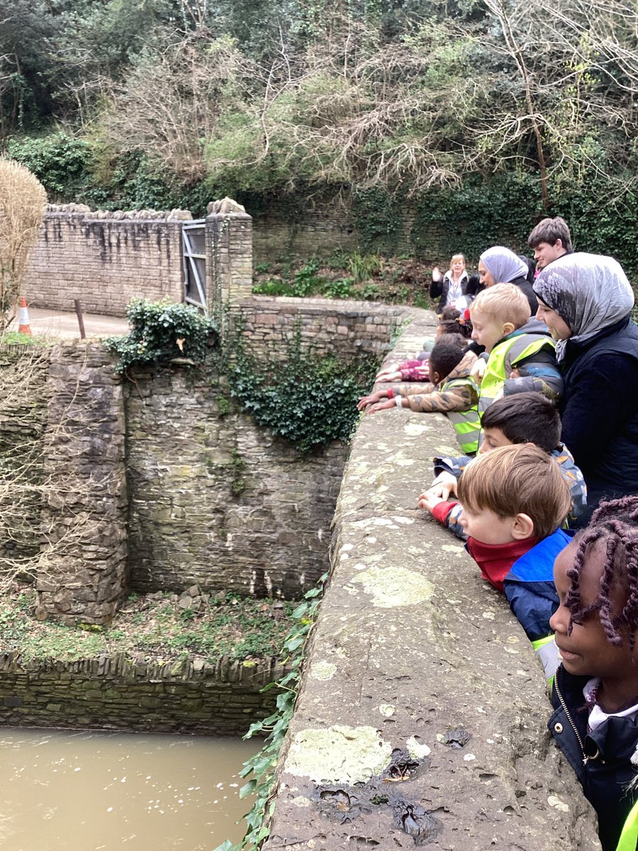 FVA_EYFS's tweet photo. We enjoyed our walk yesterday to Frenchay Common. https://t.co/8wKzlz5zpr