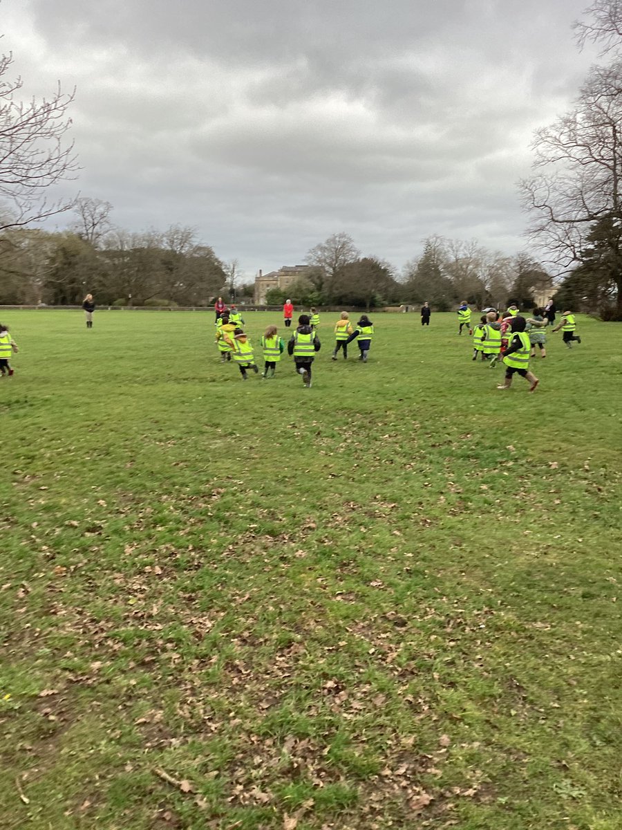 FVA_EYFS's tweet photo. We enjoyed our walk yesterday to Frenchay Common. https://t.co/8wKzlz5zpr