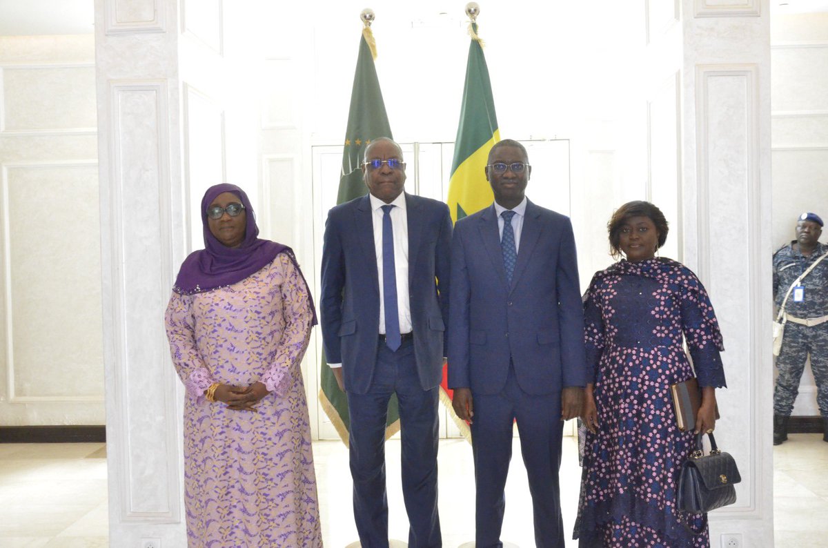 miaae_senegal's tweet photo. 📢 Cérémonie de passation de service ce jeudi 14 Mars 2024 au Ministère des Affaires Étrangères et des Sénégalais de l’Extérieur entre le Maese sortant, Monsieur @FallIsmaila et le nouveau Maese Son Excellence Monsieur @ndiayemankeur
#Maese #senegal #diplomatie
📷 https://t.co/hH6KG8LfU2