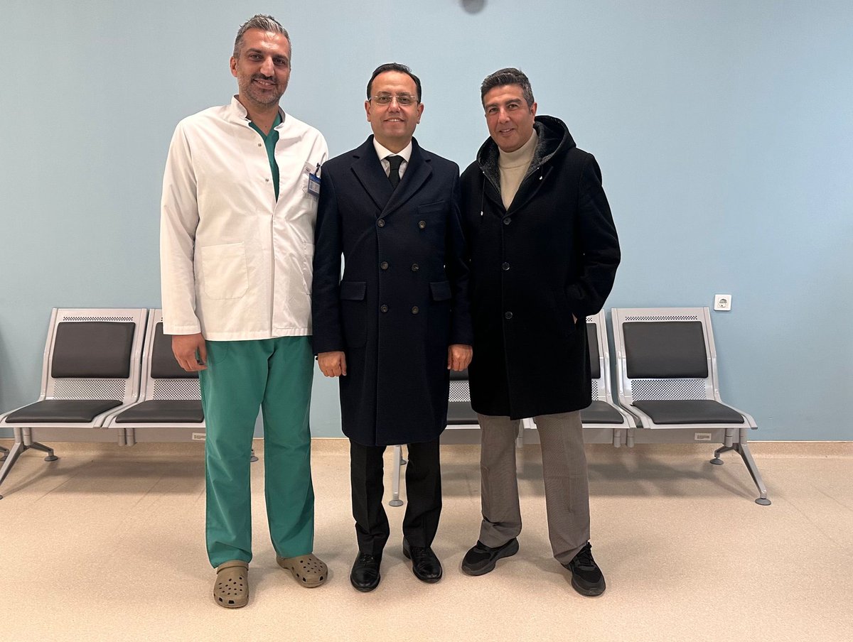 Değerli büyüğümüz abimiz hemşehrimiz Tarım ve Orman Bakan Yardımcısı Sayın Ebubekir Gizligider Hastanemiz açılışına teşrif ettiler şeref verdiler. <a href="/serkandokudur/">Serkan Dokudur</a> <a href="/bekirgizligider/">Ebubekir GİZLİGİDER</a>