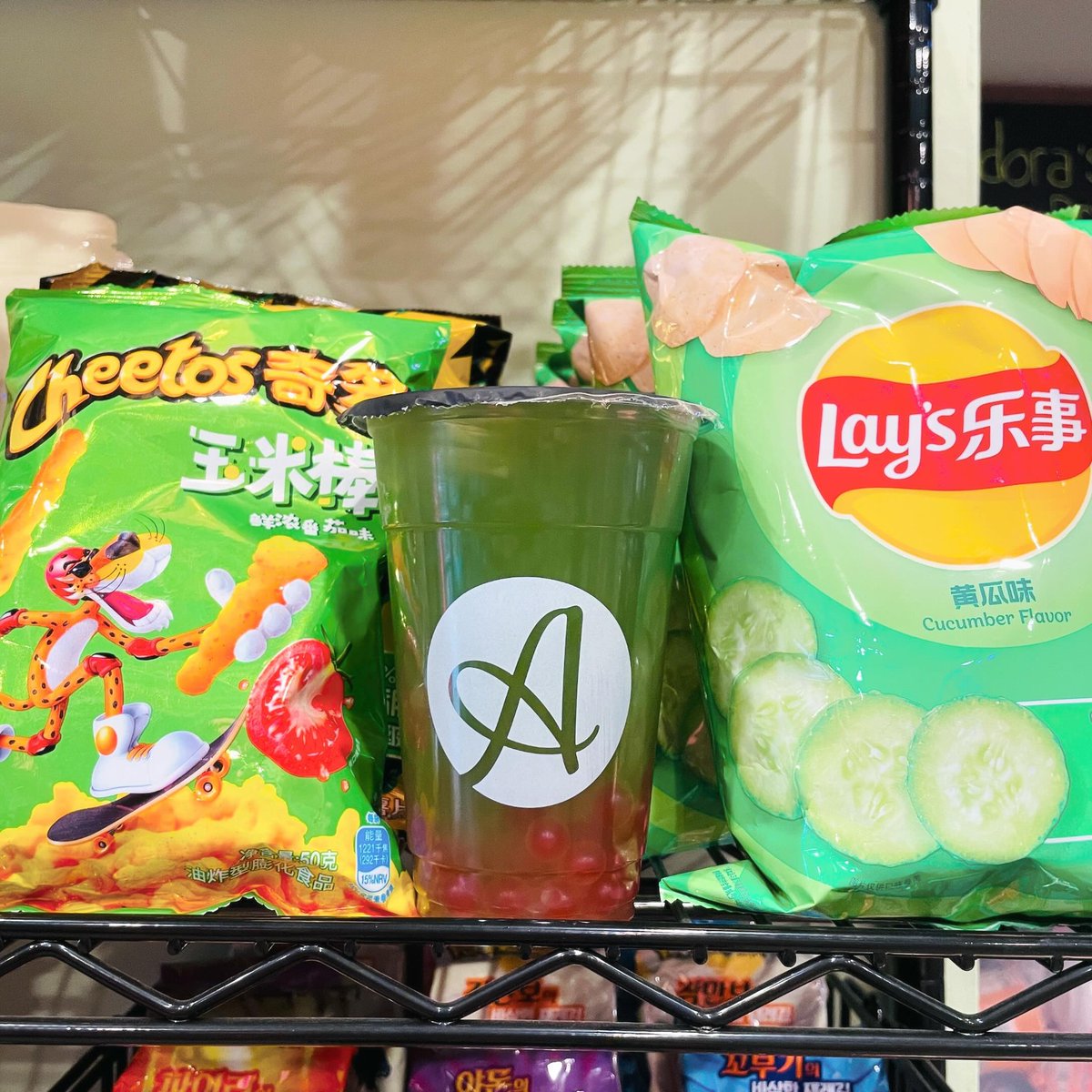 Feeling lucky? Grab a Lucky Bubbleade with honeydew flavor 📷 plus your favorite snack!
