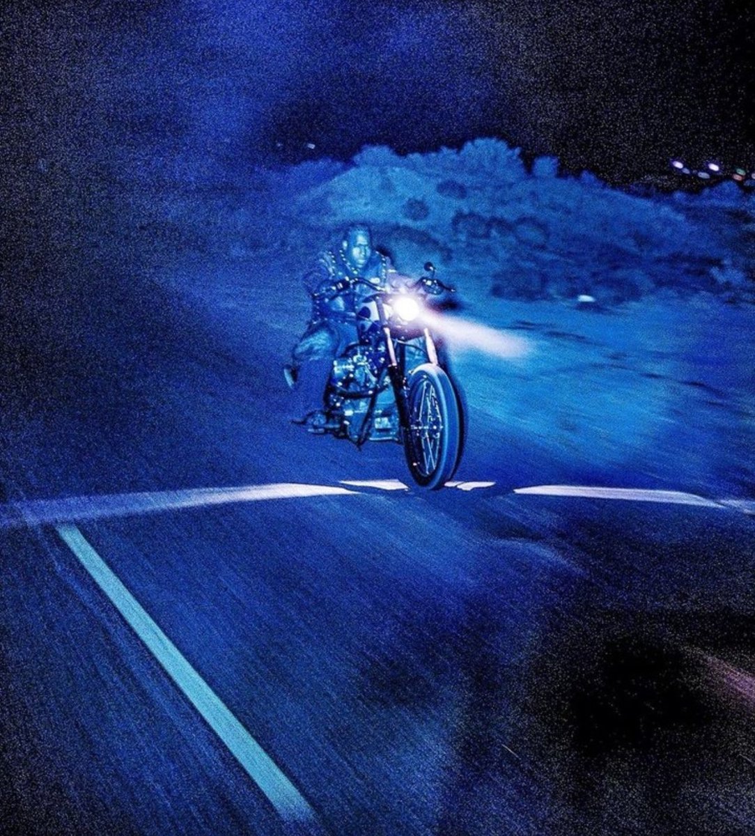 ComplexMusic's tweet image. DON TOLIVER
DEEP IN THE WATER
OUT NOW