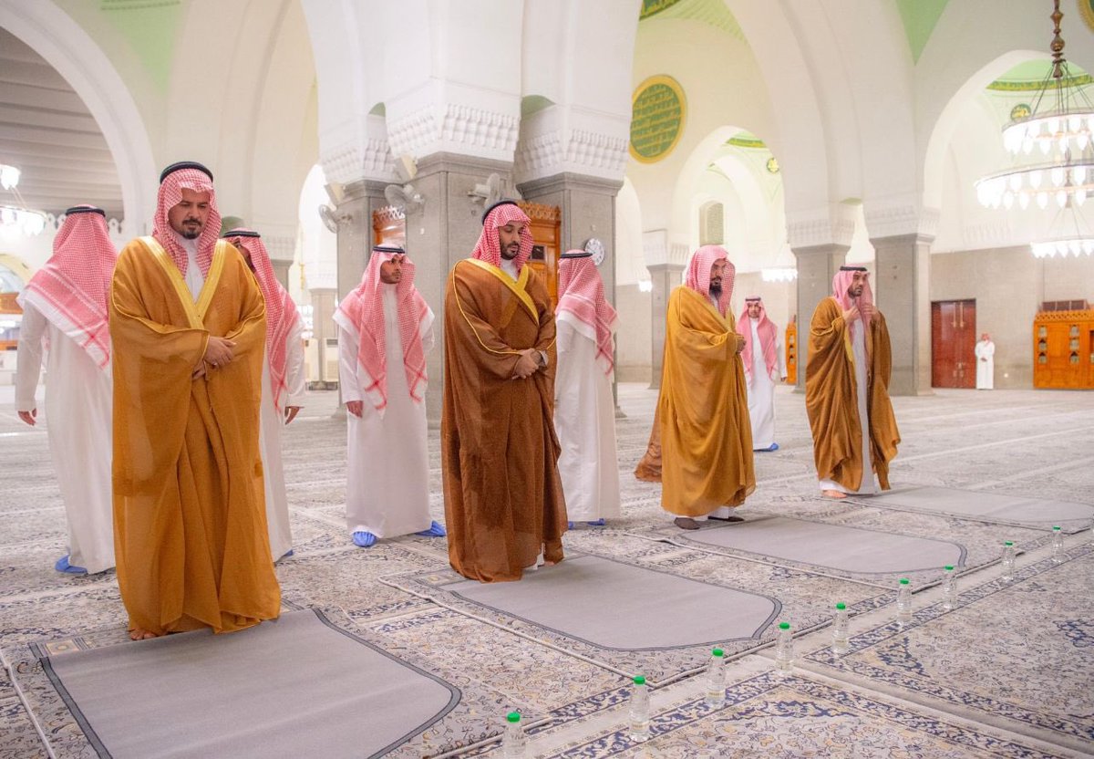 wajab92's tweet photo. بحمدالله للعام الثالث على التوالي أتشرف وأسعد باستقبال سمو سيدي #ولي_العهد رئيس مجلس الوزراء صاحب السمو الملكي الأمير #محمد_بن_سلمان فور وصول سموه الكريم إلى #مسجد_قباء حفظ الله سموه الكرم.
#ولي_العهد_في_المدينة_المنورة

https://t.co/3OMuhmdyzg https://t.co/RaWxz0mmuC