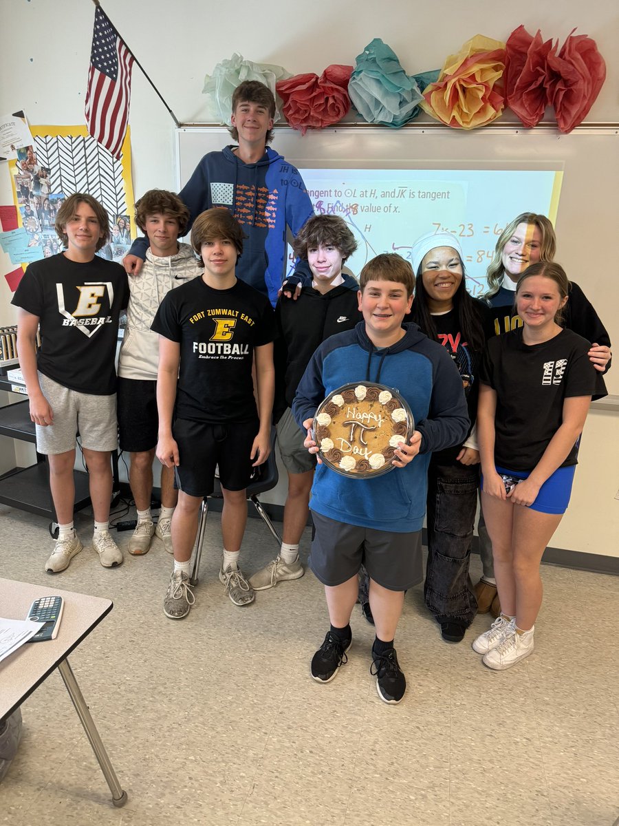 Mrs. Coleman tweet media