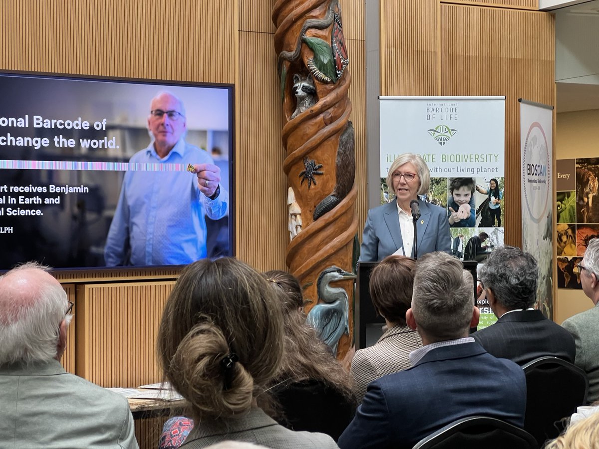 It was a pleasure to join community leaders to celebrate the @UofGCBS and Dr. Paul Hebert’s work on DNA barcoding which was recently awarded a Benjamin Franklin Medal. As one of Canada’s top research-intensive universities, our College of Biological Science’s research is a…