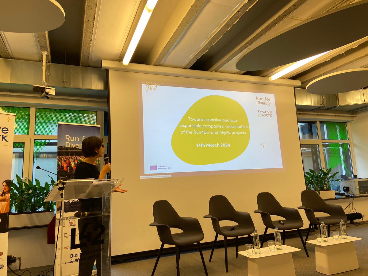 Lauch our conference “Towards sportive and eco-responsible companies: presentation of the Run4Div and M@W projects” at #L42, in #Brussel! 🇪🇺​

Thank to @FloorvanHoudt  from the <a href="/EU_Commission/">European Commission</a>  and Cédrik COLINET from the Federation Wallonie-Bruxelles for their welcoming words.