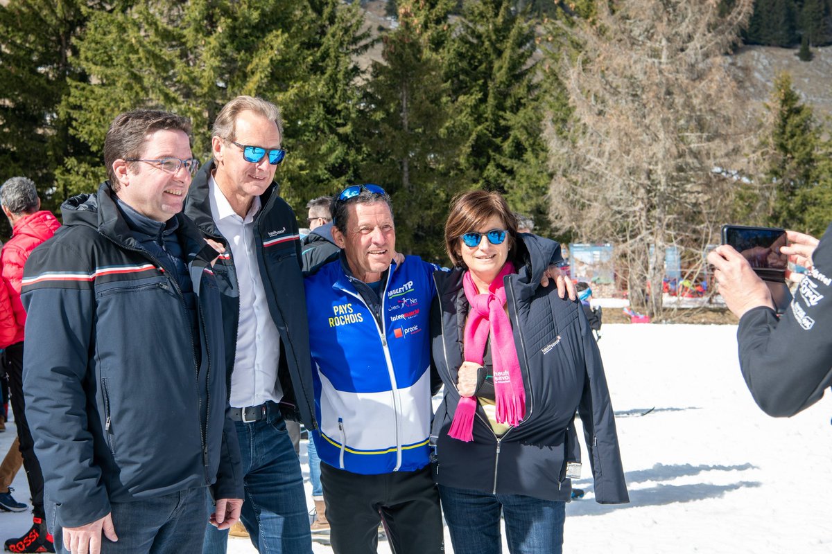 Dep_74's tweet photo. ❄️ | @HSNordic74 𝐚 𝐟𝐞̂𝐭𝐞́ 𝐬𝐞𝐬 𝟓𝟎 𝐚𝐧𝐬 𝐝’𝐞𝐱𝐢𝐬𝐭𝐞𝐧𝐜𝐞 !

Ce mercredi au Plateau des Glières, 800 jeunes étaient également réunis à l’occasion de la 47e finale des foyers de ski de fond de Haute-Savoie. https://t.co/cIRqk2haxb
