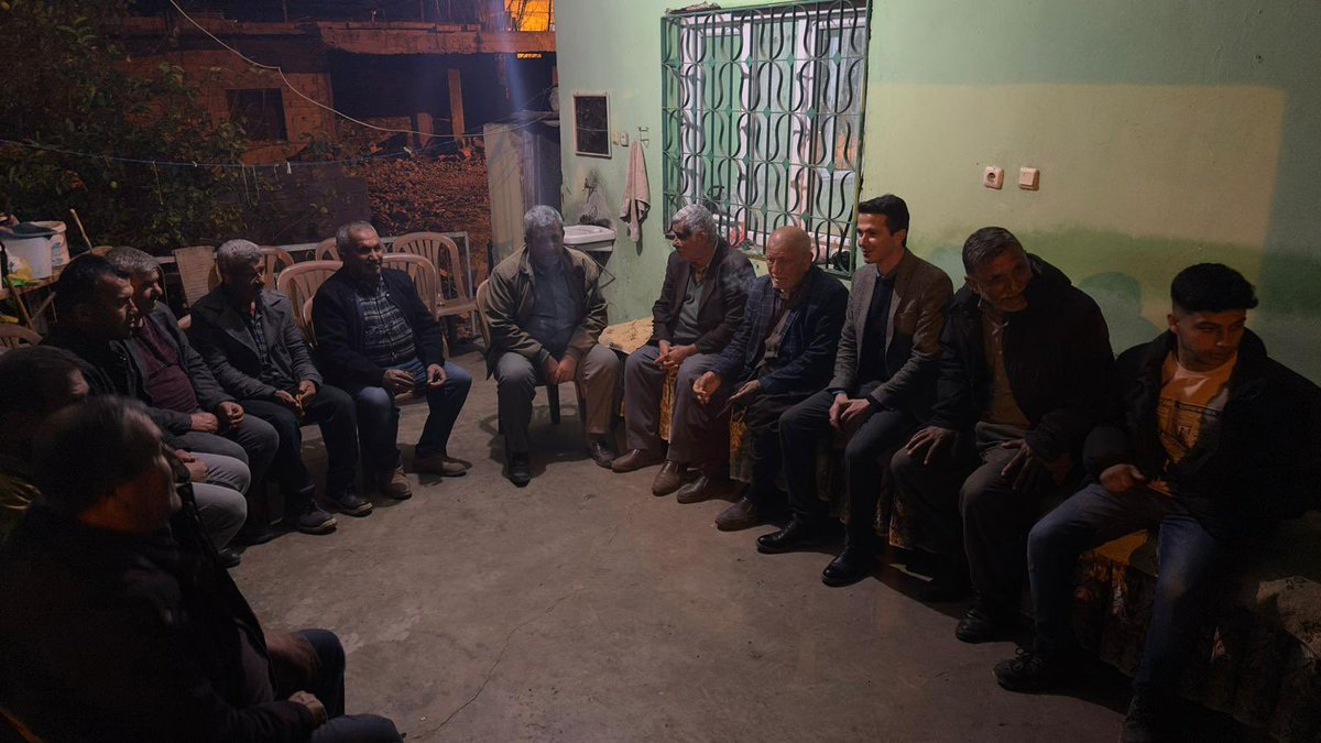 akpartihssa's tweet photo. 📍ARDIÇLI / HASSA 

✅ŞAHAN AİLEİSİNİ ZİYARETİMİZ 
nazik misafirperverlikleri için gönülden teşekkür ediyorum.

Yolumuzda tevazu ve güven var. 
İçimizde ise bitmeyen bir samimiyet

#YarınlarSeninHassa
#YarınlarSeninHatay

        HALİL ERSEN DOĞAN
   AK PARTİ HASSA İLÇE BAŞKANI https://t.co/fx2Gd2nG8S