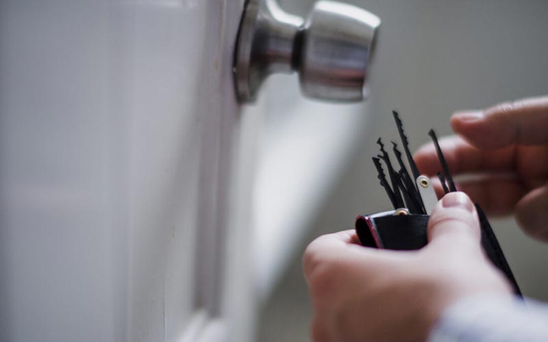 lockrightuk's tweet image. AS Locksmiths are local, independent and  professionally trained  offering emergency entry, lock repairs and replacement, emergency vehicle entry, car key reprogramming and more aslocksmiths.uk  #LockRepairs #LockReplacement #VehicleEntry  #EmergencyLocksmith