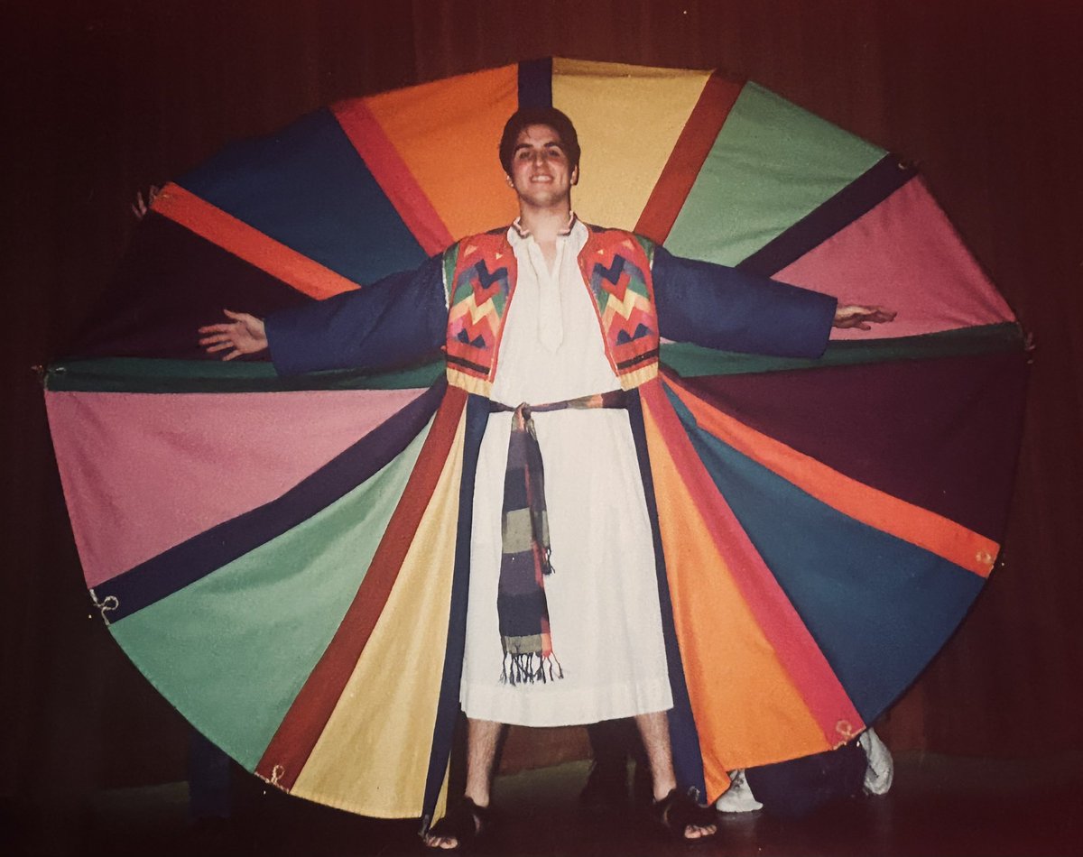 patrynize's tweet photo. @JosephsMemecoat I had the costume designer dig these out from her archives just to post for you. This coat appeared in several productions around Chicago and was made from over 200 different pieces. And I was the first to wear it and it was made to fit 17 year old me :) https://t.co/faqjNbCTFD