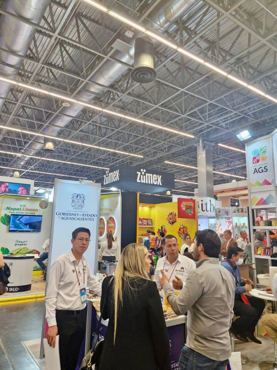 zumexgroup's tweet photo. ¡Último día para visitar #ExpoAntad #México!😲🍊

Visítanos y descubre por qué puedes revolucionar tu negocio con nosotros.

📢Stand 2069 - 2070
📅 12-14 Mar, 2024
🌍Expo Guadalajara, México

#Zumex #ExpoANTAD https://t.co/xb9NEasEUW