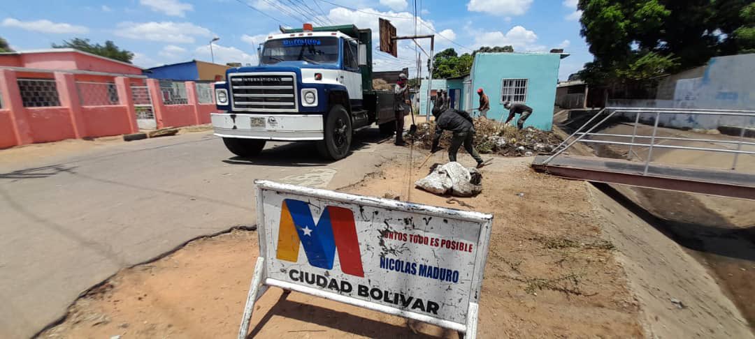 comandosergioh's tweet photo. Con este accionar se apuesta al fortalecimiento de las políticas ambientales y así seguir dándole respuesta al pueblo a través del 1x10 del buen gobierno #AvanzandoPorVenezuela @NicolasMaduro https://t.co/jxgqhSElN1