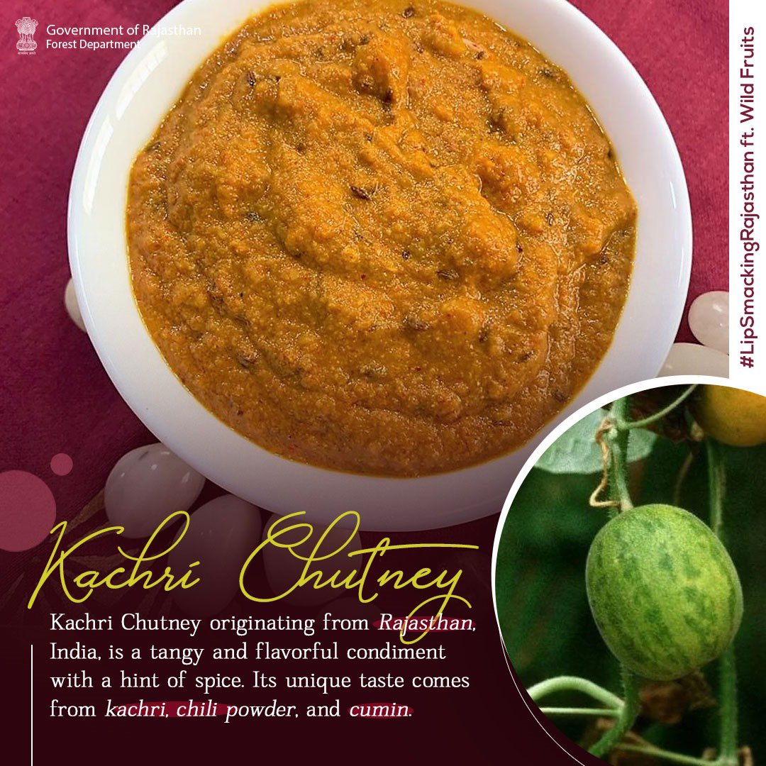 Forget five-a-day, in Rajasthan it's all about the wild finds! One such delight is Kachri chutney, a fiery condiment made with wild desert figs (kachri) that'll add a punch to any snack. 🔥