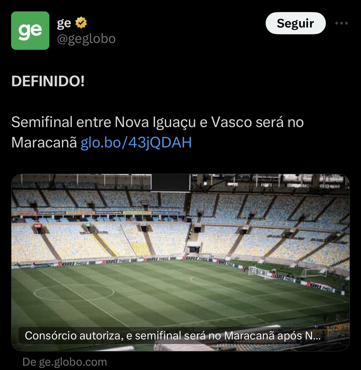 EuSouVascaino_'s tweet photo. Então Laurentiis, obrigado pela dica mas não vai rolar não tá? A gente vai levar no salão de festas, pq afinal o Vasco não pede pra jogar lá, o Vasco AVISA o síndico que está indo jogar, e resta a vocês deixar a casa arrumadinha fechar a boca engolir o choro.

Síndico não é dono tá?