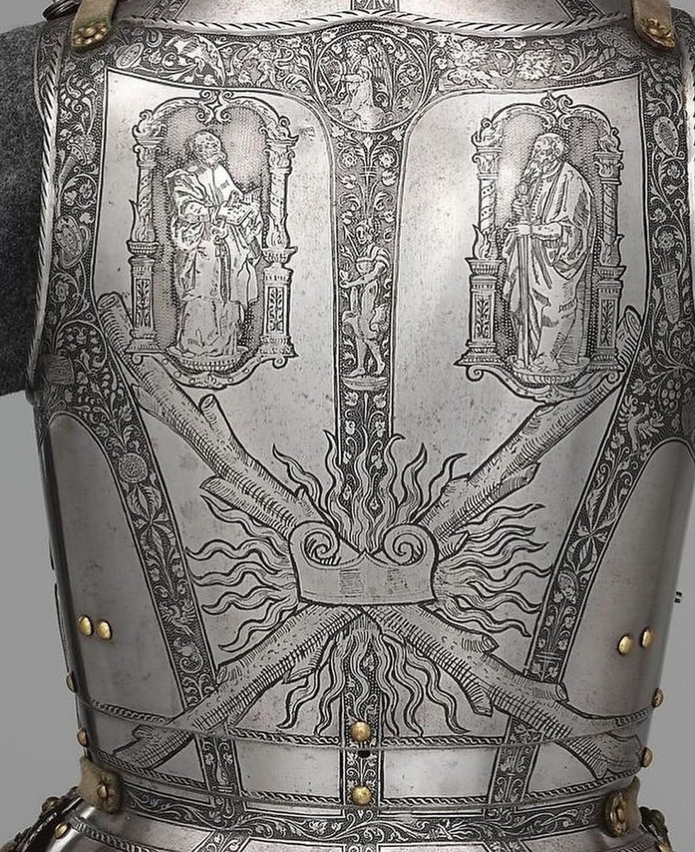 rogue's tweet photo. Medieval armor plates from the 16th century https://t.co/4hly3O8p5J