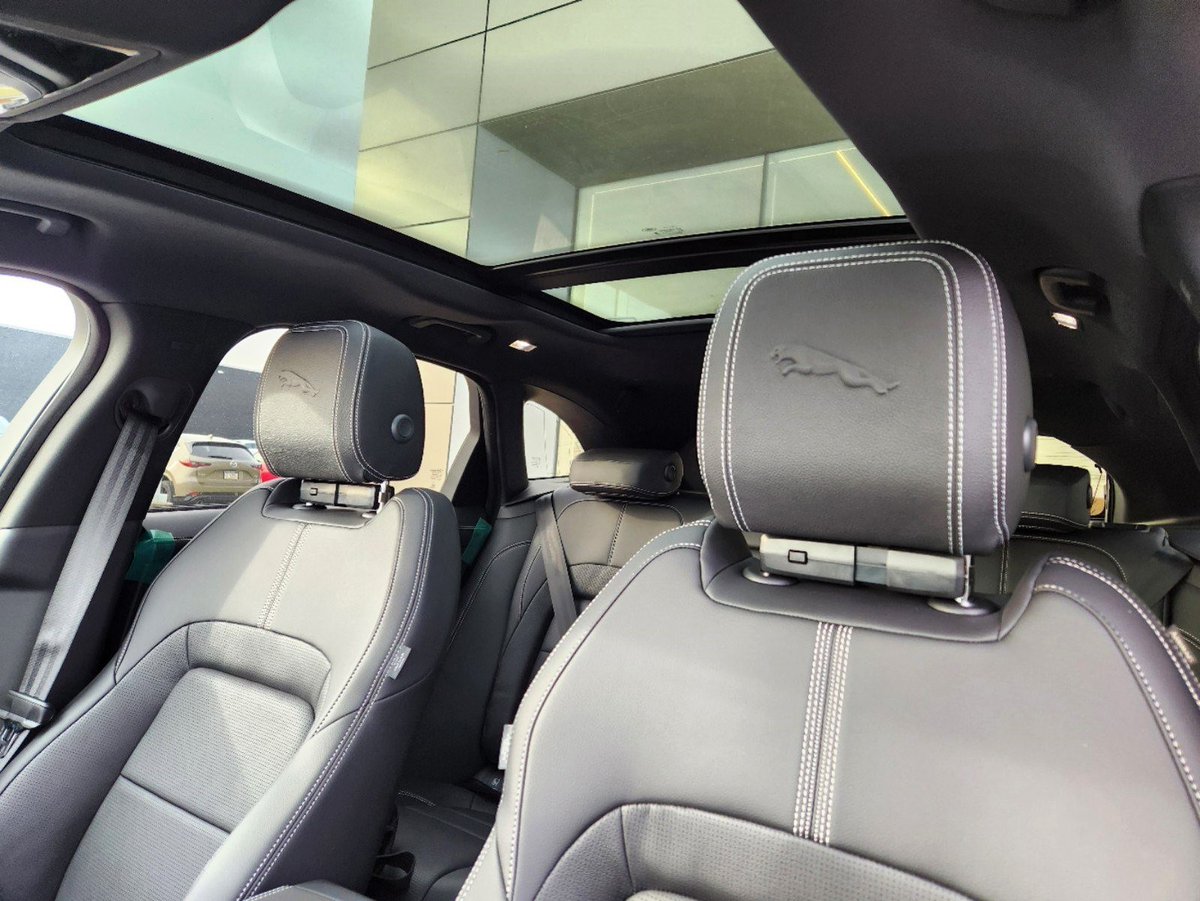 JLRwestchester's tweet image. The 2025 Jaguar F-Pace has arrived here at Jaguar Land Rover West Chester, and it is red hot 🔥

This Firenze Red #JaguarFPace sports Ebony Perforated DuoLeather, and is well equipped with 19" Diamond Turned Wheels and Heated Front Sport Seats.

MSRP: $60,233
Stock Number: J25003