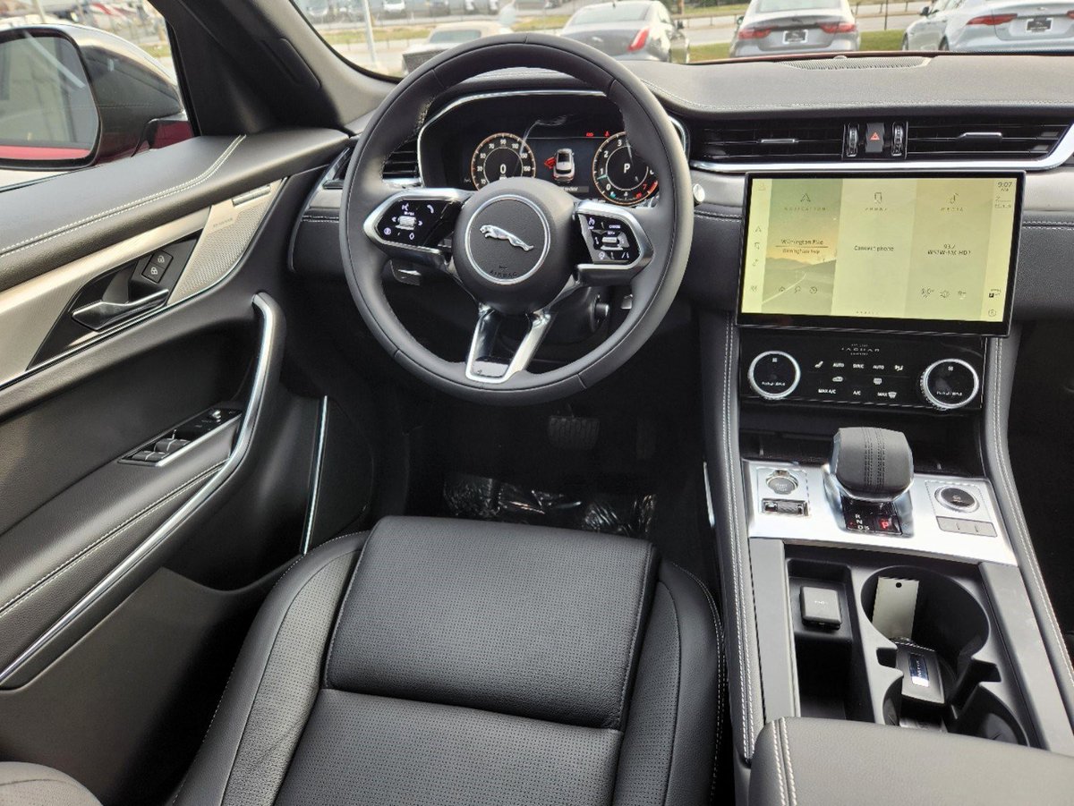 JLRwestchester's tweet image. The 2025 Jaguar F-Pace has arrived here at Jaguar Land Rover West Chester, and it is red hot 🔥

This Firenze Red #JaguarFPace sports Ebony Perforated DuoLeather, and is well equipped with 19" Diamond Turned Wheels and Heated Front Sport Seats.

MSRP: $60,233
Stock Number: J25003