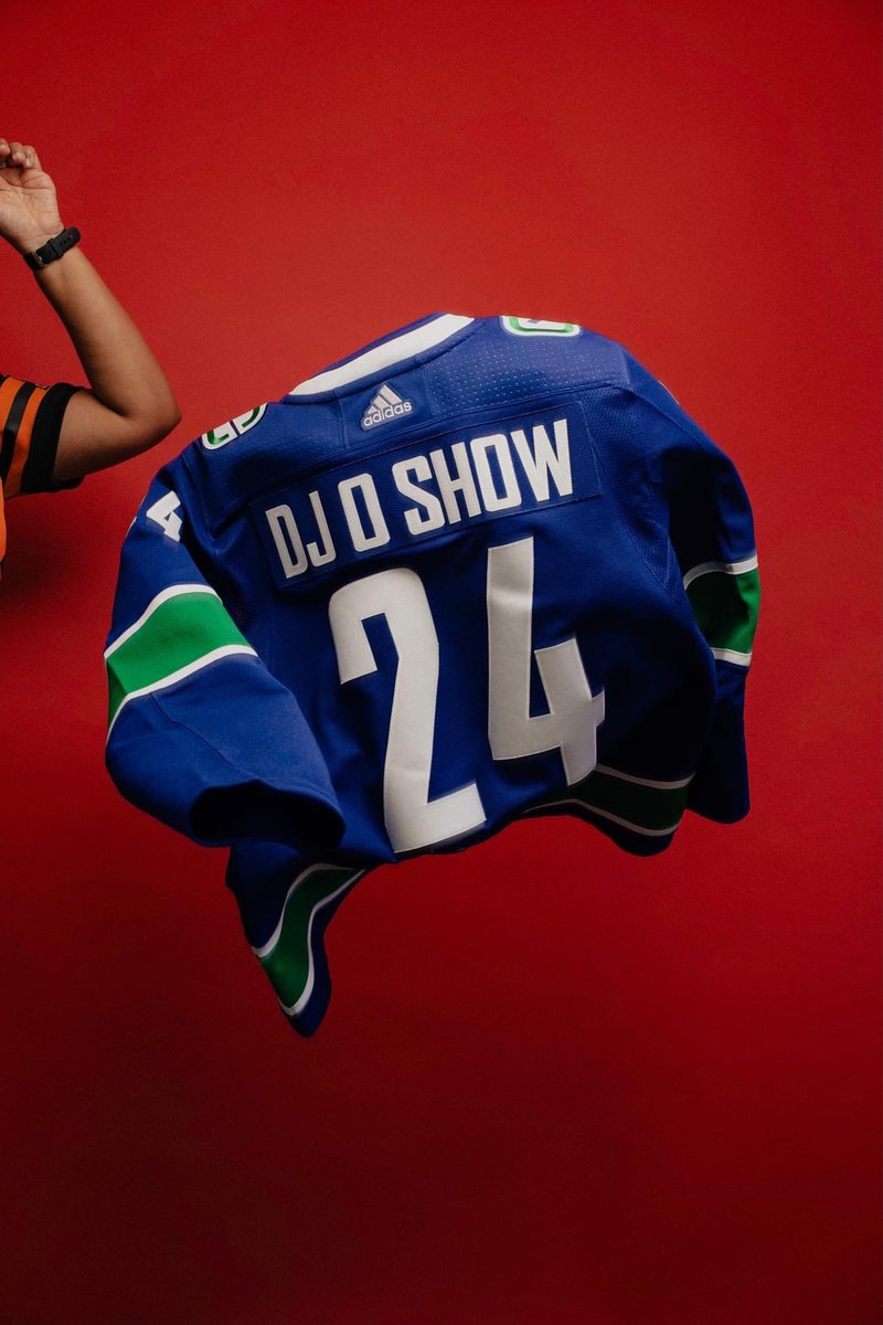 DJ_Oshoa's tweet photo. Photos by Georgie Lawson!! βπΏππΏ #djoshow https://t.co/LQzisv87bX