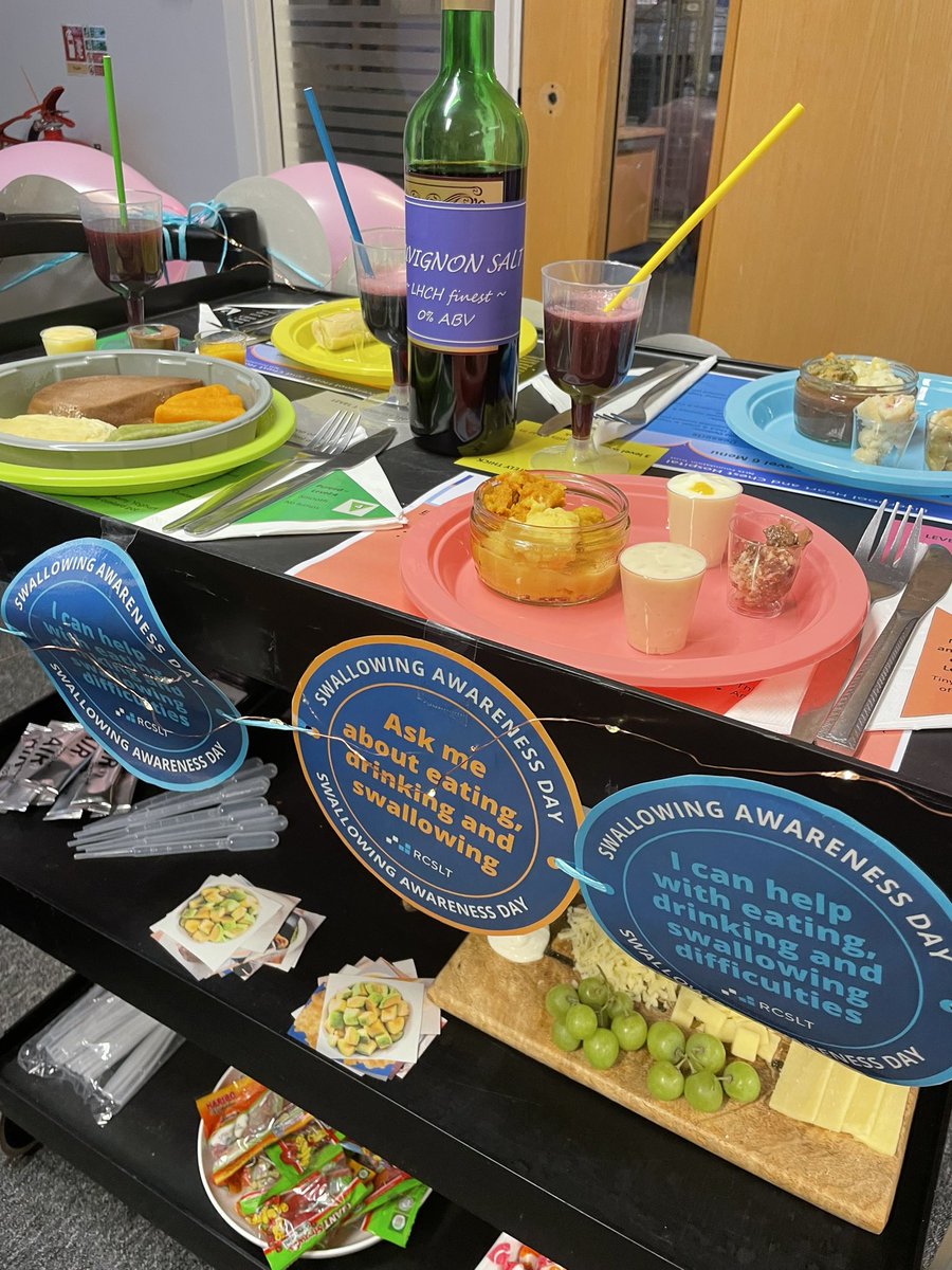 Successful swallow awareness day at LHCH!! Anyone for some cheese and Sauvignon SALT?! 👀🤗 @EllieCSLT @hannah_gronow1 
@LHCHFT 
#SwallowAware2024 #NutritionAndHydrationWeek