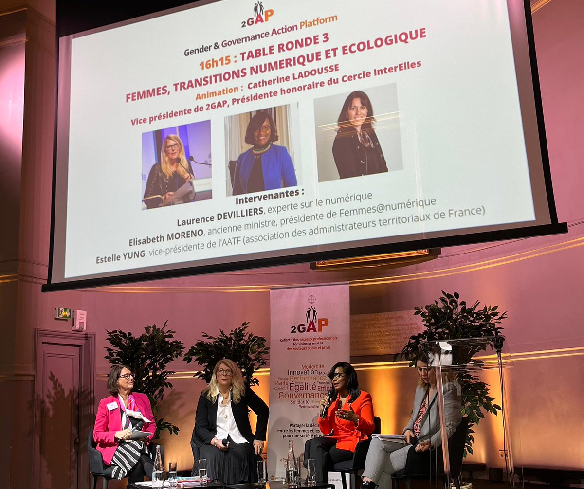 CatLadousse's tweet photo. Merci @1ElisaMoreno @lau_devil et @EstelleYung pour ces échanges riches et passionnés lors de la table ronde sur l impact de l absence des femmes à la tête du  numérique et de l écologie. Des regards croisés et un appel commun : inciter les femmes à devenir actrices #2GAP @2gapF https://t.co/mnX3N6AQGa