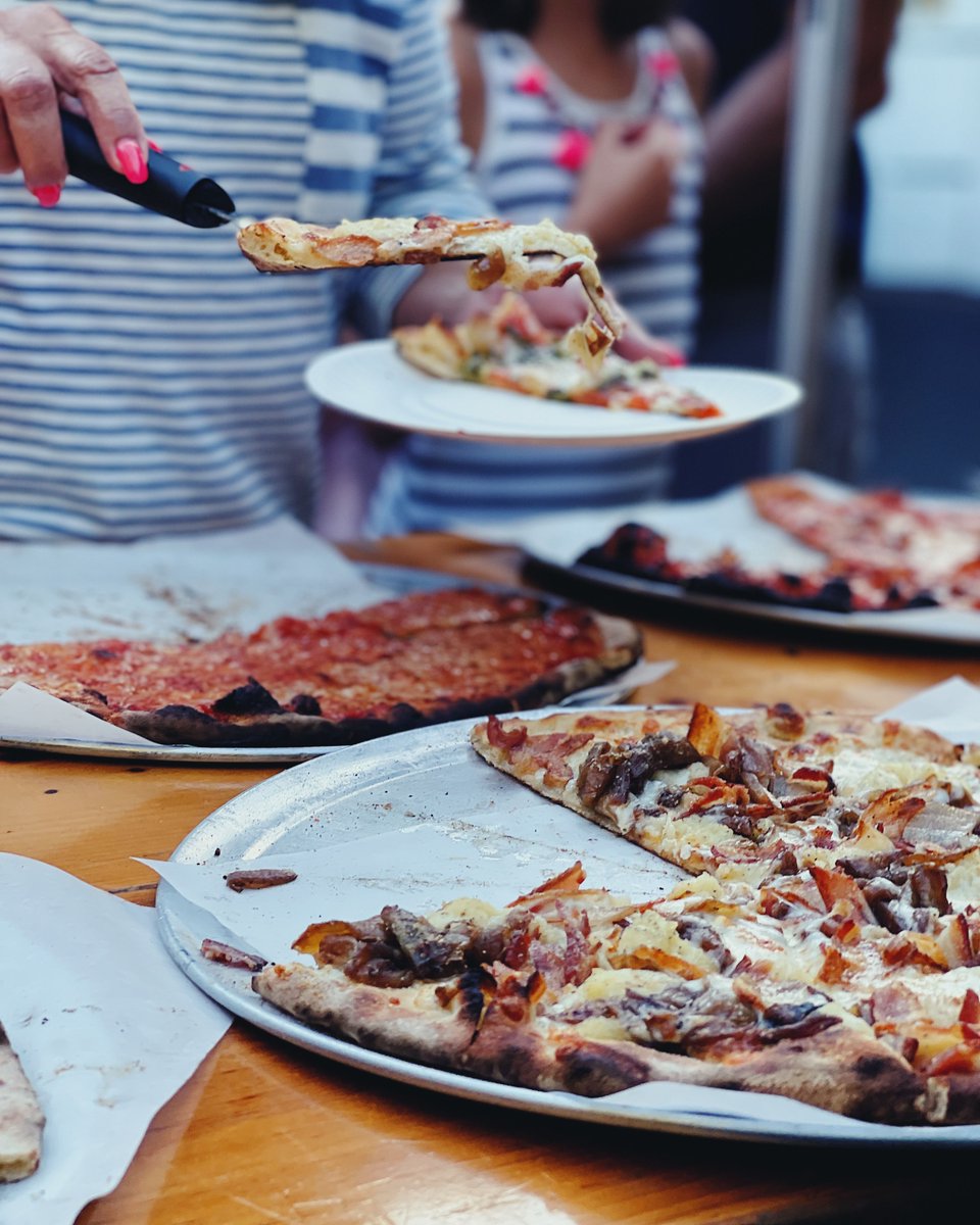Big Green Truck Pizza tweet media