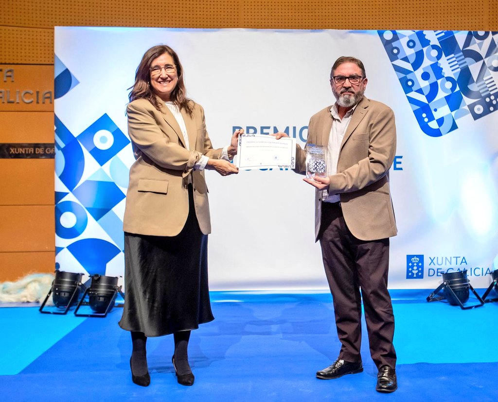 ponsalsergas's tweet photo. 🏆 Os centros de saúde de Vilanova de Arousa e @SapVPeregrina de Pontevedra, galardoados onte nos II Premios Locais de Saúde de @sanidadexunta 

🏅 Vilanova de Arousa, en 'Dimensión Comunitaria'

🏅 Virxe Peregrina, en 'Investigación' https://t.co/ocFHCScqfE