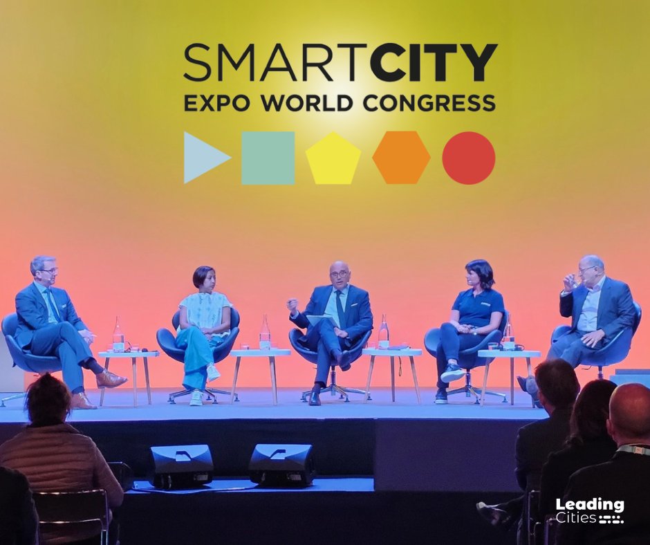 Happy #throwbackthursday! 🕒✨ At 2023's @SmartCityexpo, our CEO Mike Lake led a crucial roundtable on turning climate goals into action. 🌱🏙️ With global experts we shaped the future of sustainable urban growth. 🔍💡 Looking ahead to #SCEWC2024 with great anticipation!