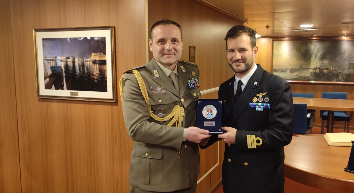 ItalianNavy tweet picture