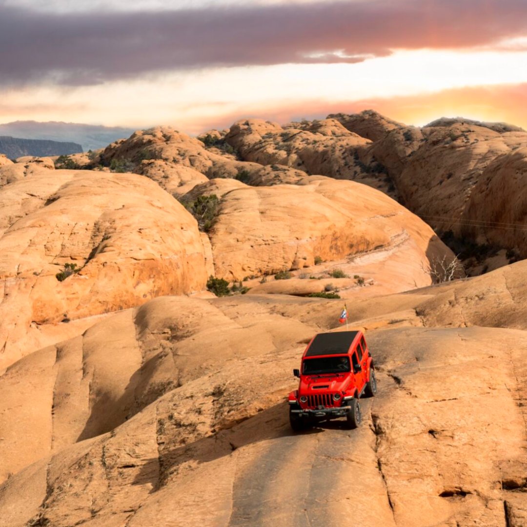 ExpEventsGrp's tweet image. No pavement? No problem! ✌ Mark your calendars, thrill seekers 🗓 March 26, we are taking @Jeep adventuring to a whole new level in Moab, UT 🏜  
.
#mobilemedicaleducation #experientalmarketing #autoevents #modernmarketing