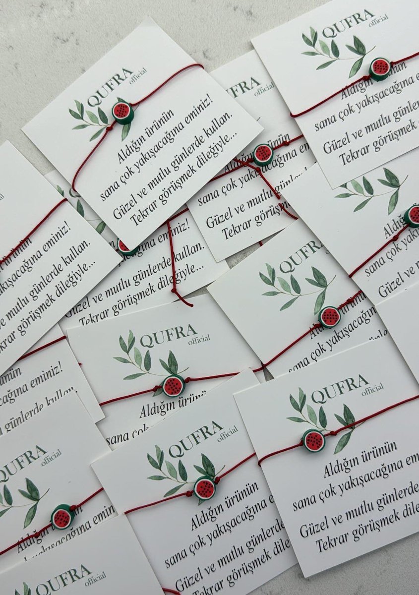 Ramazan ayı boyunca vereceğiniz tüm siparişlere bileklik hediye edeceğiiz, müslüman kardeşlerimizin yaşadıklarını unutmamak adına minik bir hatıra ❤️🍉