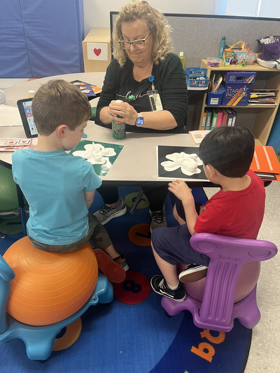 Kelli Bannon tweet media