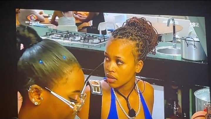 raven_leblair's tweet photo. @BBMzansi Hayi hayi hayi yini manje leh? 😧

THANK YOU ANGELS
DO IIIIT ELS SESE
#ElsSese
#ChooseEls 
#BBMzansi https://t.co/eporYfdjBC