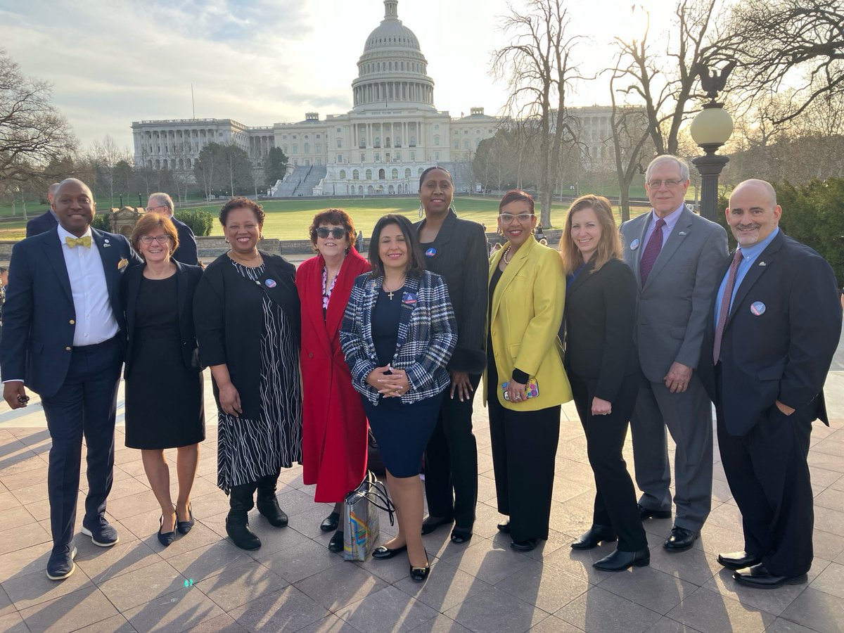 New York Advocacy group getting ready to visit our NY legislators.⁦<a href="/NYCESPA/">NYCESPA</a>⁩ ⁦<a href="/NAESP/">National Assoc. of Elementary School Principals</a>⁩  ⁦<a href="/rsinclairCSA/">Rosemarie Sinclair</a>⁩ ⁦<a href="/District5NYC/">NYC District 5</a>⁩ ⁦<a href="/HTLC154/">CS154</a>⁩