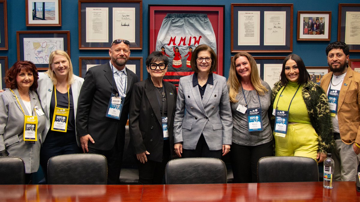 SenCortezMasto's tweet image. Thank you to the @CF_Foundation for your advocacy for our Cystic Fibrosis community in Nevada. It's inspiring to hear about the real progress made in treatment and care, and I'm proud to support all of you in your continued work to find a cure.