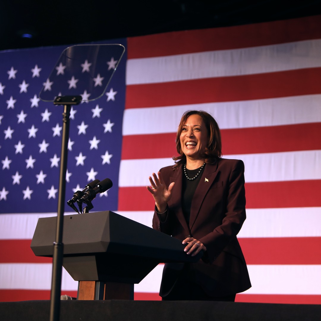 Kamala Harris tweet media