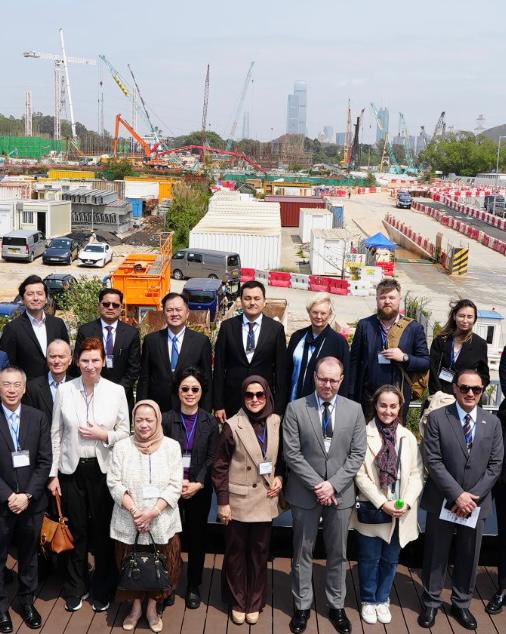 QatarCons_HK's tweet photo. Acting Consul General, Ms Maryam Al-Shibi joined a tour organised by North Metropolis Coordination Office &amp; Hong Kong Development Bureau to the Northern Metropolis, a new strategic tech-innovation city in the New Territories. https://t.co/7lG3X4bw0w