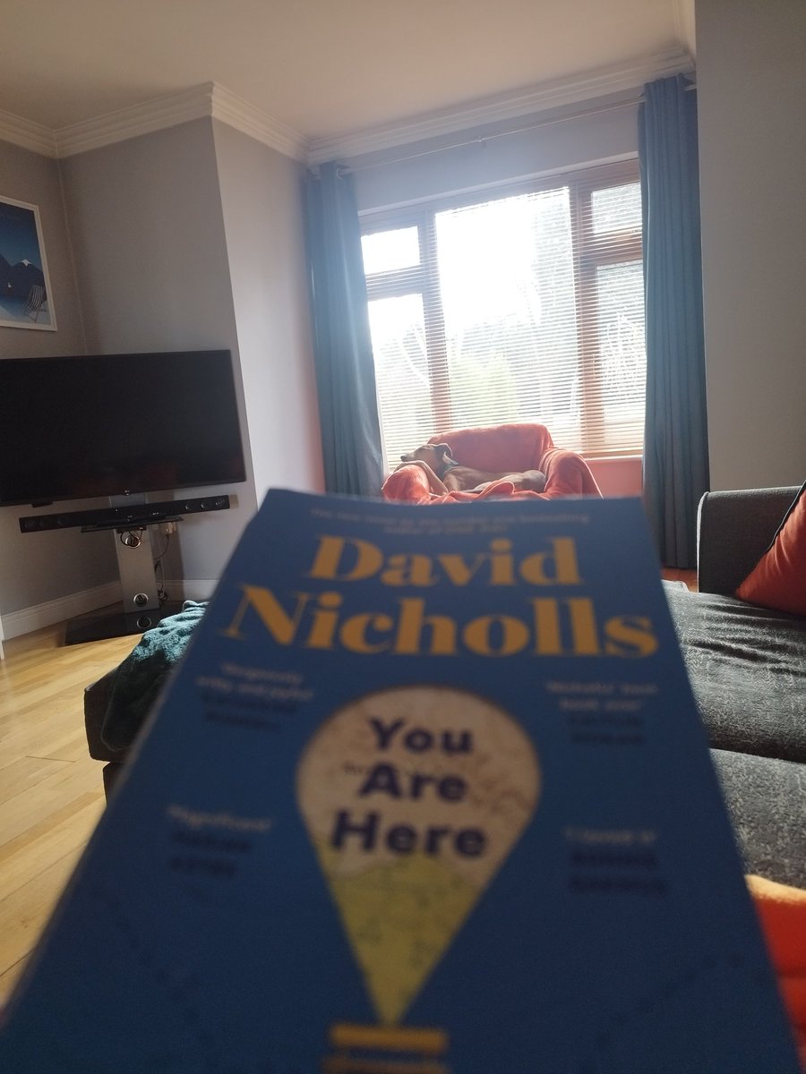 catsbennett's tweet photo. Reading a perfect book in excellent company. Thank you @DavidNWriter - I loved this so, so much. Funny, beautiful and real with such warmth. A real treat of a book #youarehere #davidnicholls https://t.co/n6rCfxZp7r
