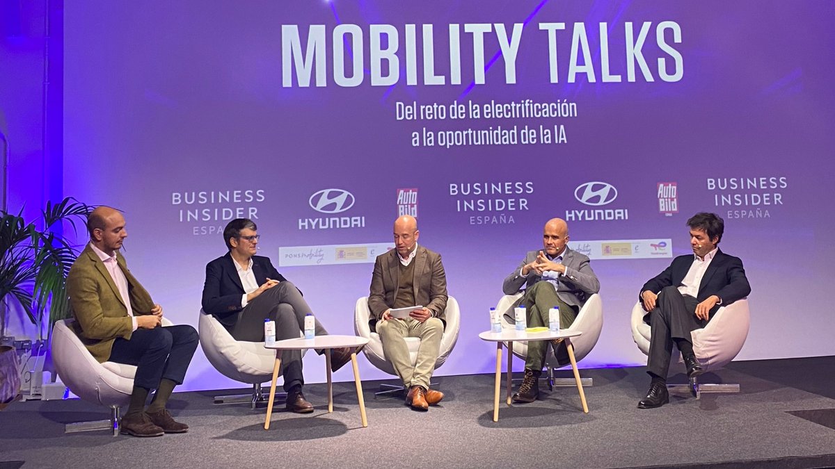 gestamp_es's tweet image. Diego Mallada, de Gestamp, participa esta tarde en una nueva edición de #MobilityTalks "Del reto de la electrificación a la oportunidad de la IA".

¡Regístrate y síguelo en directo! 🔴 eventos.businessinsider.es/ES/mobility-ta…