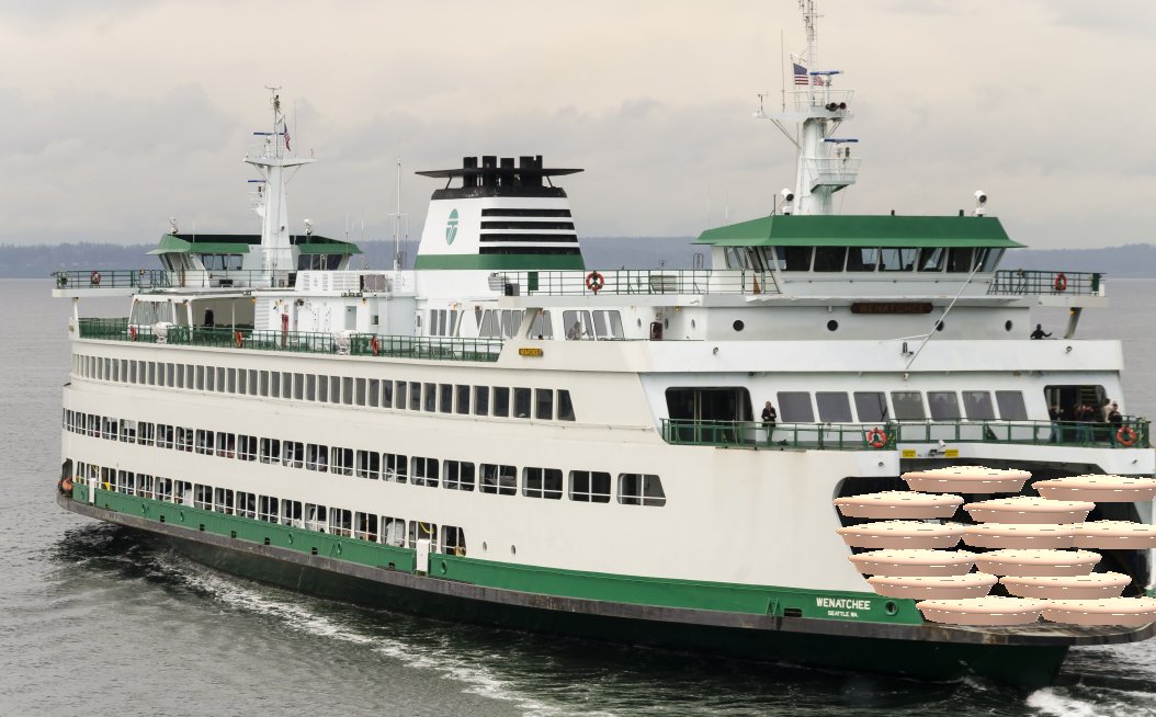 wsferries's tweet image. Enjoy #NationalPiDay with an apple pie courtesy of #Wenatchee! @CityofEastWen 🥟