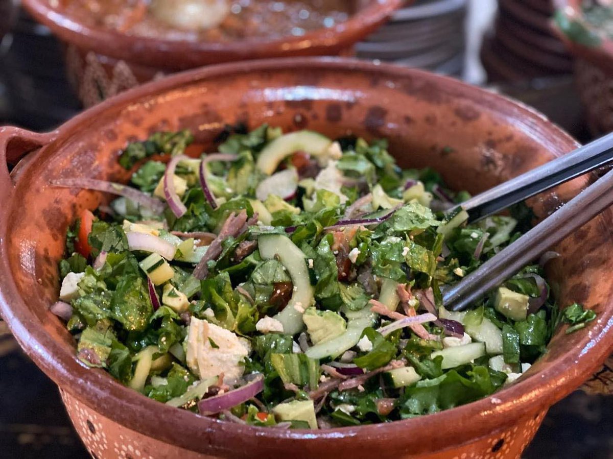 palace_royal's tweet photo. Lo mejor de La región en el Rincón Sonorense de La Zarzuela.
📷 Enchiladas Sonorenses
📷Caldo de Queso
📷Chicharrón
Y mucho más! https://t.co/0wXIqXJCyB
