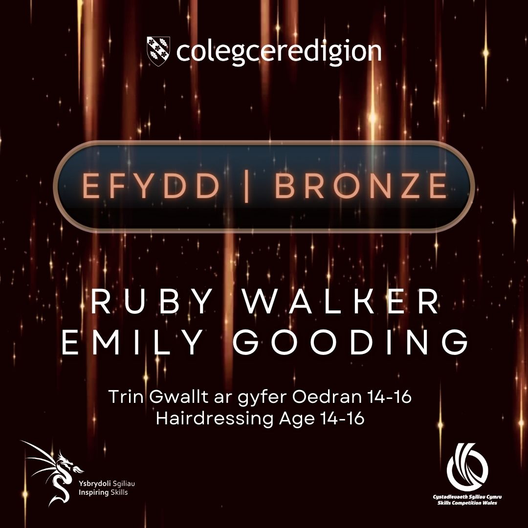 Llongyfarchiadau i Ruby Walker ac Emily Gooding am ennill medal efydd yn y gystadleuaeth Trin Gwallt 14-16 Oed #SCW24! Rydyn ni mor falch! Congratulations to Ruby Walker and Emily Gooding for winning a bronze medal in the Hairdressing Age 14-16 #SCW24 competition! We’re so proud!