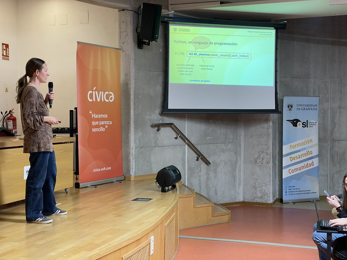 OSLUGR's tweet image. ¡Comienza el #PyDay junto con @PyDataGRX y @python_granada en la @ETSIIT_UGR !