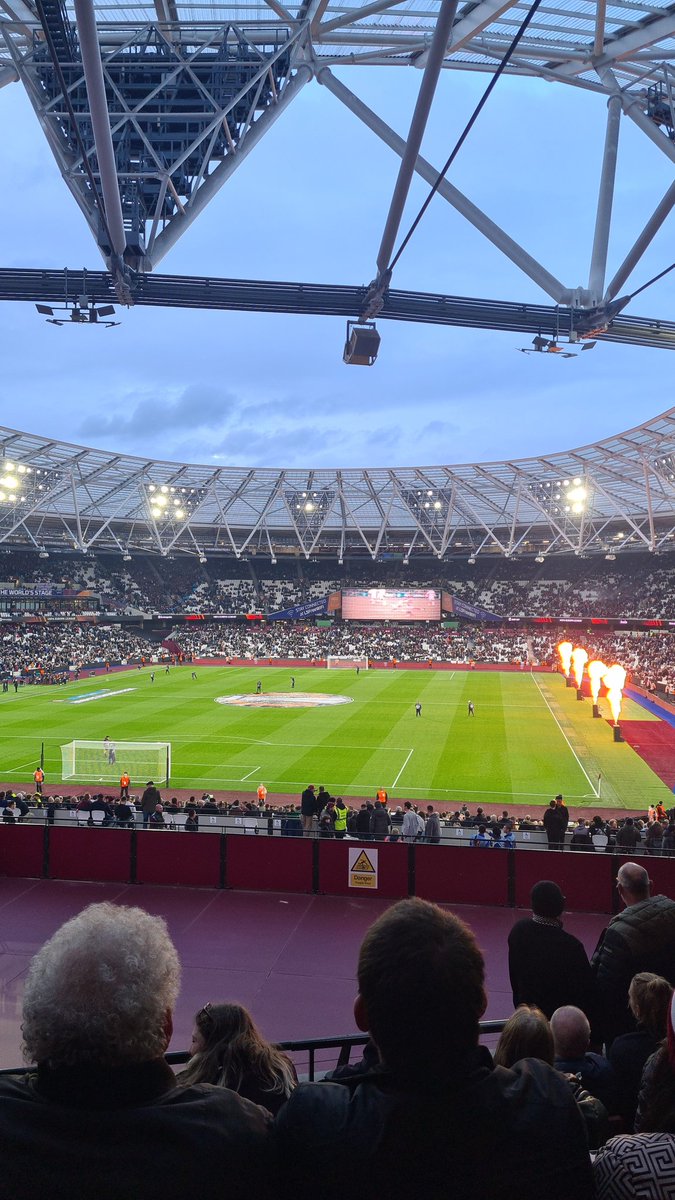 COYI #tweetfrommyseat #WHUFRE ⚒️❤️